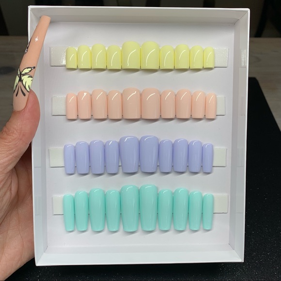 Pastel Spring / Summer Luxury Press Ons - Picture 1 of 4